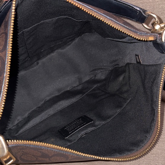 Coach Dark Brown and Black Shoulder Bag - Picture 7 of 10